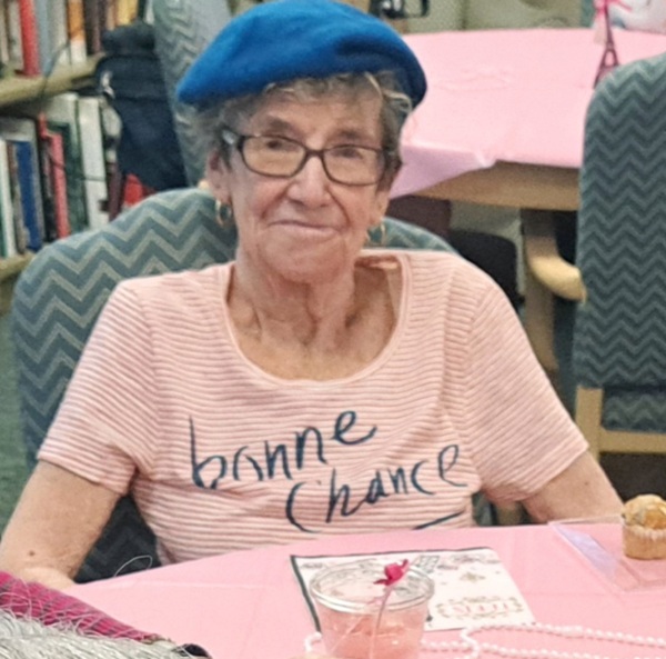 Carmen Vishnesky, homeland center resident